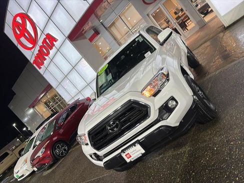 Certified 2023 Toyota Tacoma SR5 image 8