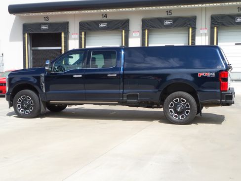 Used 2024 Ford F350 Platinum w/ FX4 Off-Road Package AWD/4WD image 4