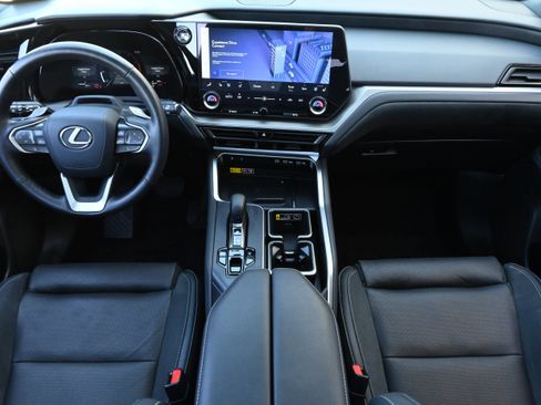 Used 2026 Lexus TX 350 AWD w/ Technology Package image 16