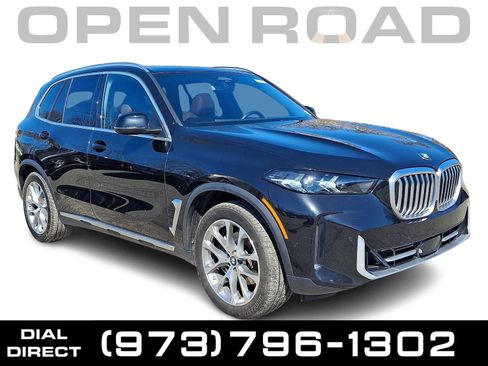 Certified 2024 BMW X5 xDrive40i AWD/4WD image 1