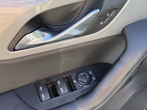 Used 2024 Chevrolet Blazer LT image 10