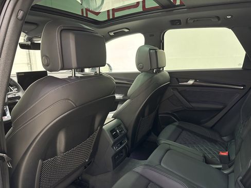 Used 2024 Audi SQ5 Prestige image 36