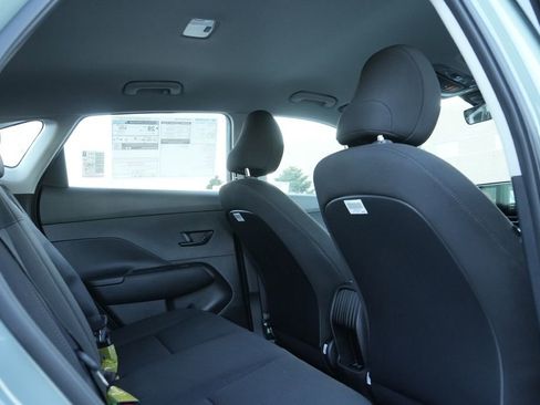 New 2026 Hyundai Kona SE image 13