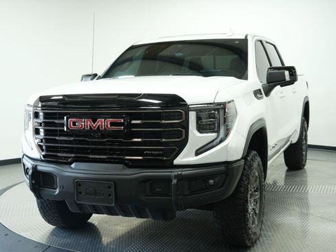 Used 2026 GMC Sierra 1500 AT4X AWD/4WD image 4
