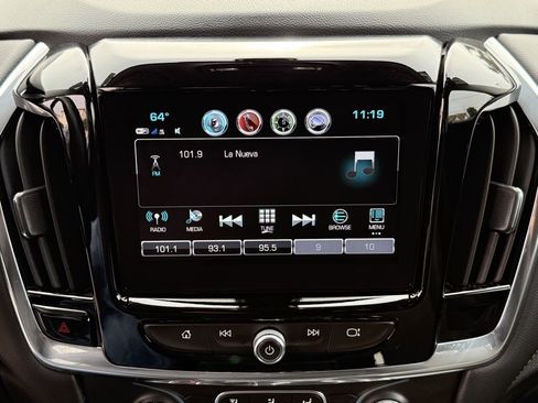 Used 2019 Chevrolet Traverse LT image 28