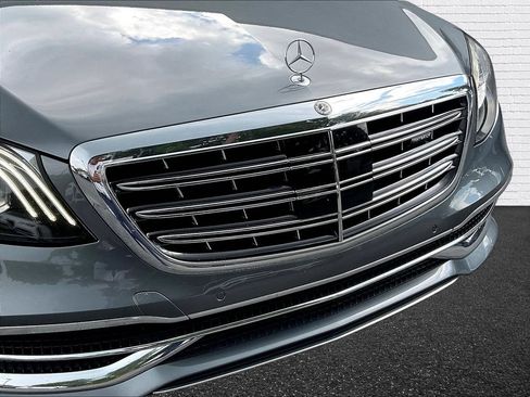 Used 2018 Mercedes-Benz Maybach S 560 4MATIC image 30
