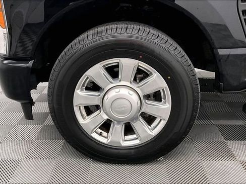 Used 2024 Ford F350 XL w/ 360-Degree Camera Package RWD image 10