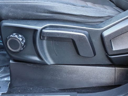 Used 2019 Ford Ranger XLT image 24