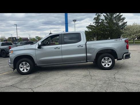 Certified 2025 Chevrolet Silverado 1500 LT AWD/4WD image 27
