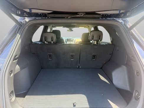Used 2020 Chevrolet Equinox Premier AWD/4WD image 10
