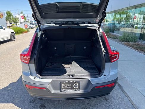 Used 2026 Volvo XC40 B5 Ultra w/ Climate Package AWD/4WD image 13
