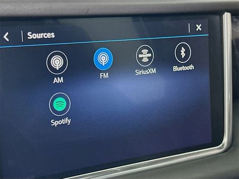 Used 2021 GMC Yukon Denali w/ Denali Premium Package image 28