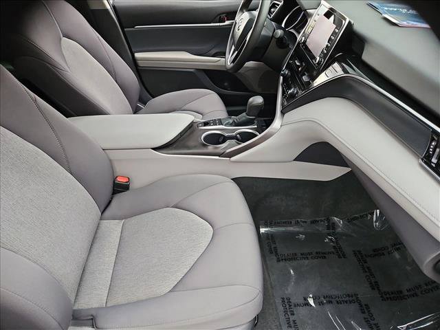 Used 2022 Toyota Camry LE FWD image 26