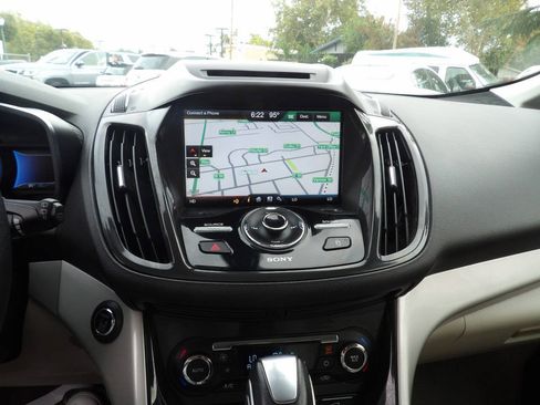 Used 2014 Ford C-MAX SEL w/ Equipment Group 302A FWD image 7