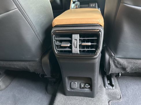 Used 2023 Lexus NX 250 FWD w/ Towing Package (2000 Lbs) image 30