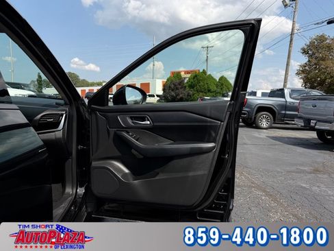 Used 2024 Nissan Rogue SL AWD/4WD image 33
