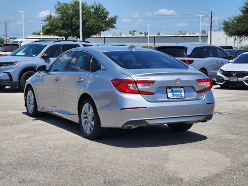 Used 2018 Honda Accord LX image 5