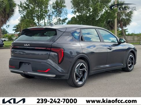 New 2026 Kia K4 EX FWD image 6