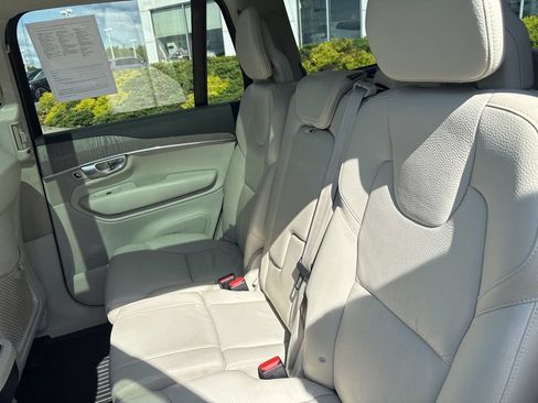 Certified 2023 Volvo XC90 B6 Plus w/ Protection Package Premier AWD/4WD image 33