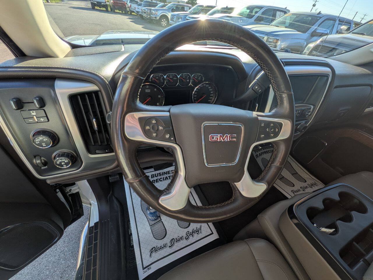 Used 2016 GMC Sierra 1500 SLT w/ SLT Preferred Package AWD/4WD image 15