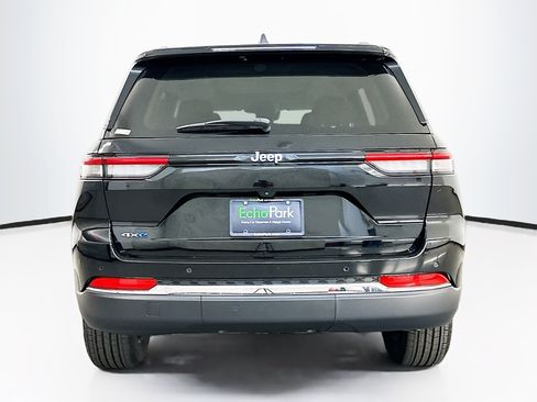Used 2024 Jeep Grand Cherokee Limited 4xe AWD/4WD image 7