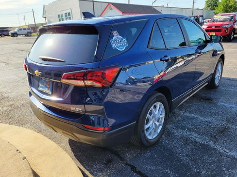 Used 2023 Chevrolet Equinox LS w/ LS Convenience Package FWD image 28