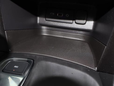 Used 2020 Chevrolet Equinox LT image 17