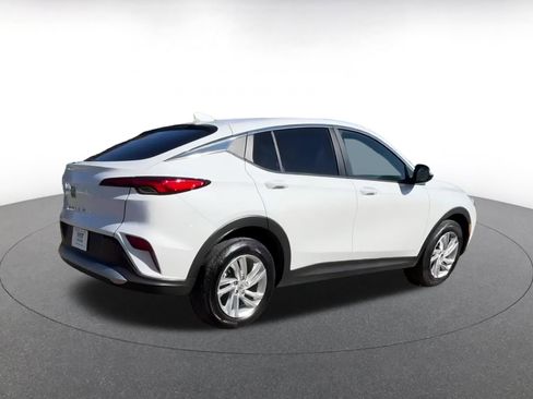 Used 2025 Buick Envista Preferred image 14