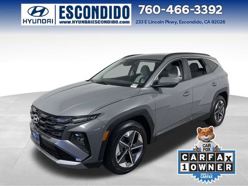 Certified 2025 Hyundai Tucson SEL FWD image 1