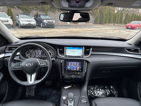 Certified 2019 INFINITI QX50 Luxe w/ Navigation Package image 12