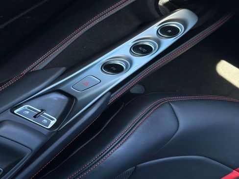 Used 2021 Ferrari F8 Tributo RWD image 39