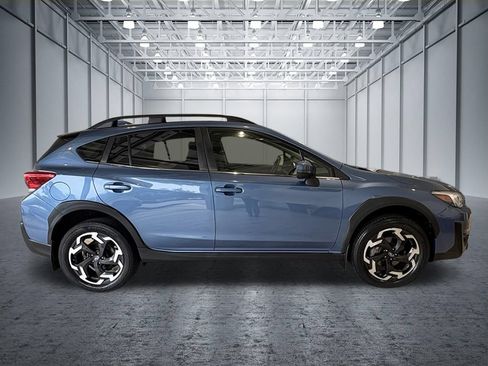 Used 2023 Subaru Crosstrek 2.5i Limited w/ Moonroof Package AWD/4WD image 2