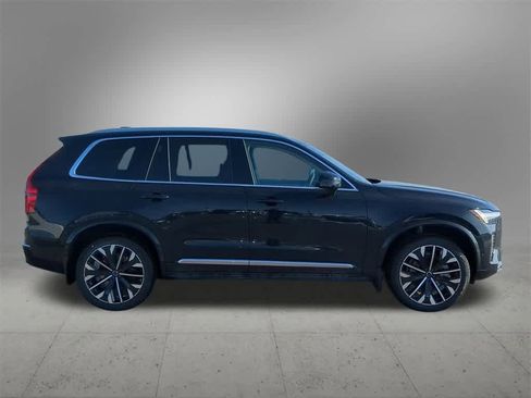 New 2026 Volvo XC90 B6 Plus w/ Protection Package Premier image 7