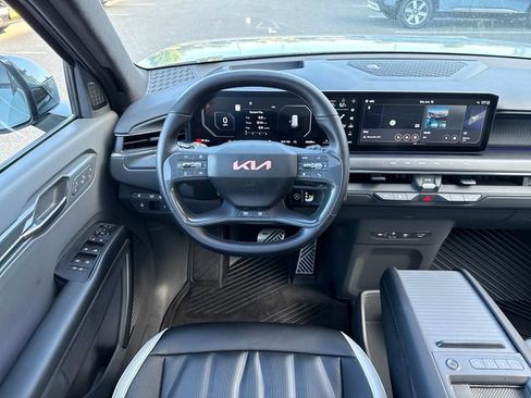 Used 2024 Kia EV9 GT-Line AWD/4WD image 31