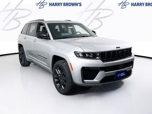 New 2026 Jeep Grand Cherokee Limited AWD/4WD image 28