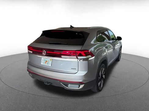 Used 2026 Volkswagen Atlas Cross Sport SE AWD/4WD image 14