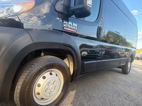 Used 2019 RAM ProMaster 2500 FWD image 11