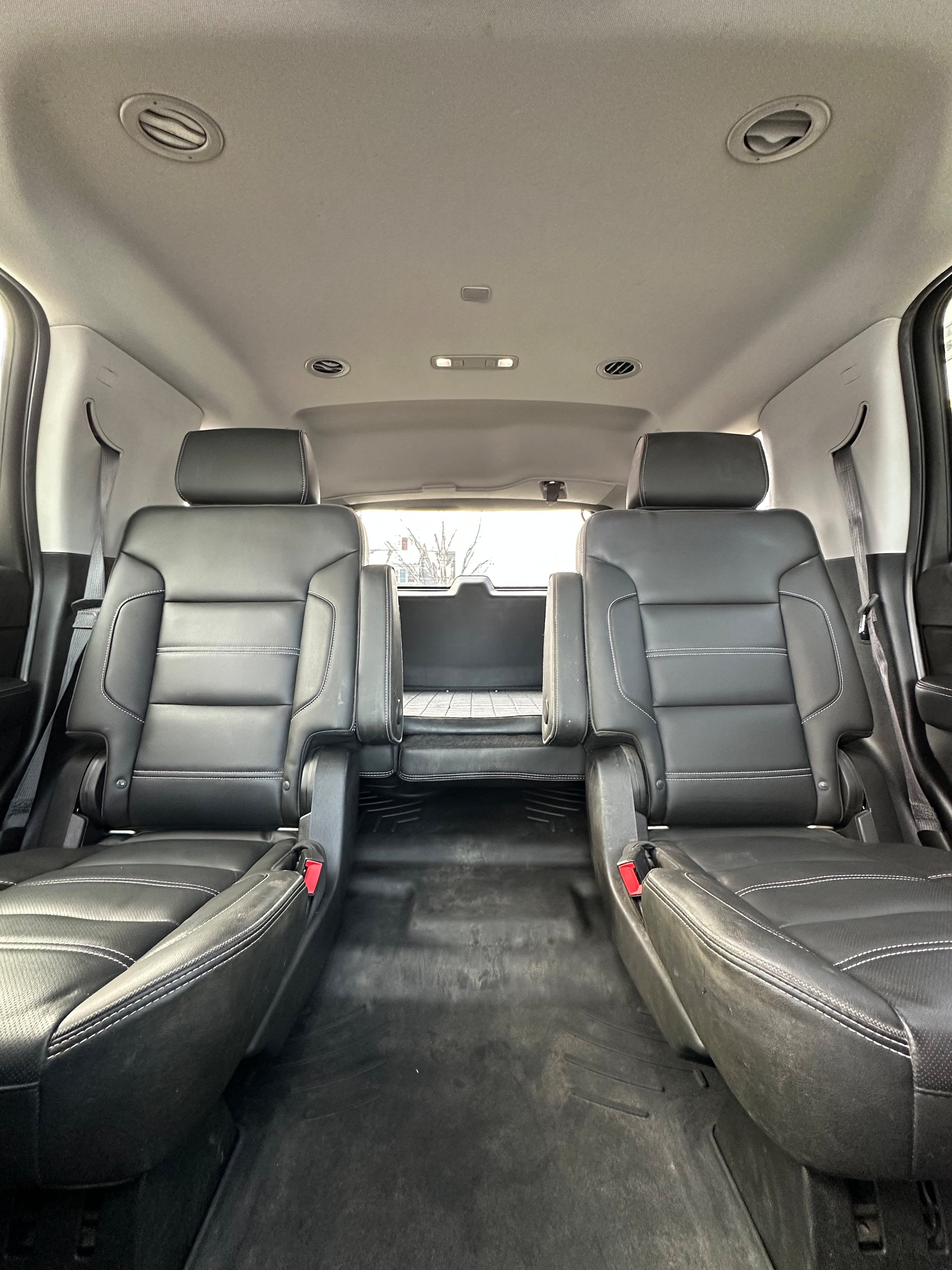 Used 2019 GMC Yukon Denali w/ Denali Ultimate Package AWD/4WD image 36