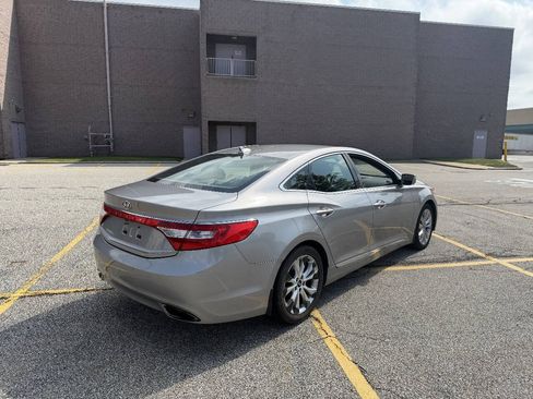Used 2013 Hyundai Azera FWD image 4
