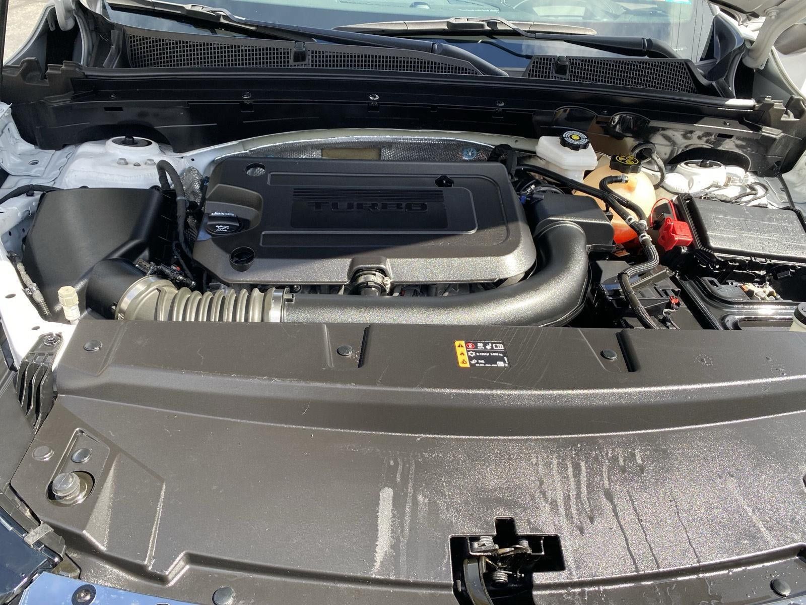 Used 2023 Buick Envision Avenir AWD/4WD image 62