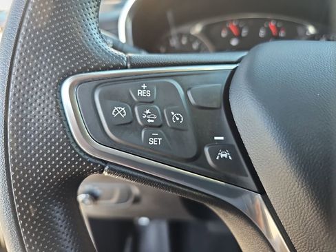 Used 2023 Chevrolet Equinox LT w/ LPO, Floor Liner Package image 11