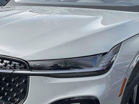 New 2026 Lincoln Nautilus Reserve image 4