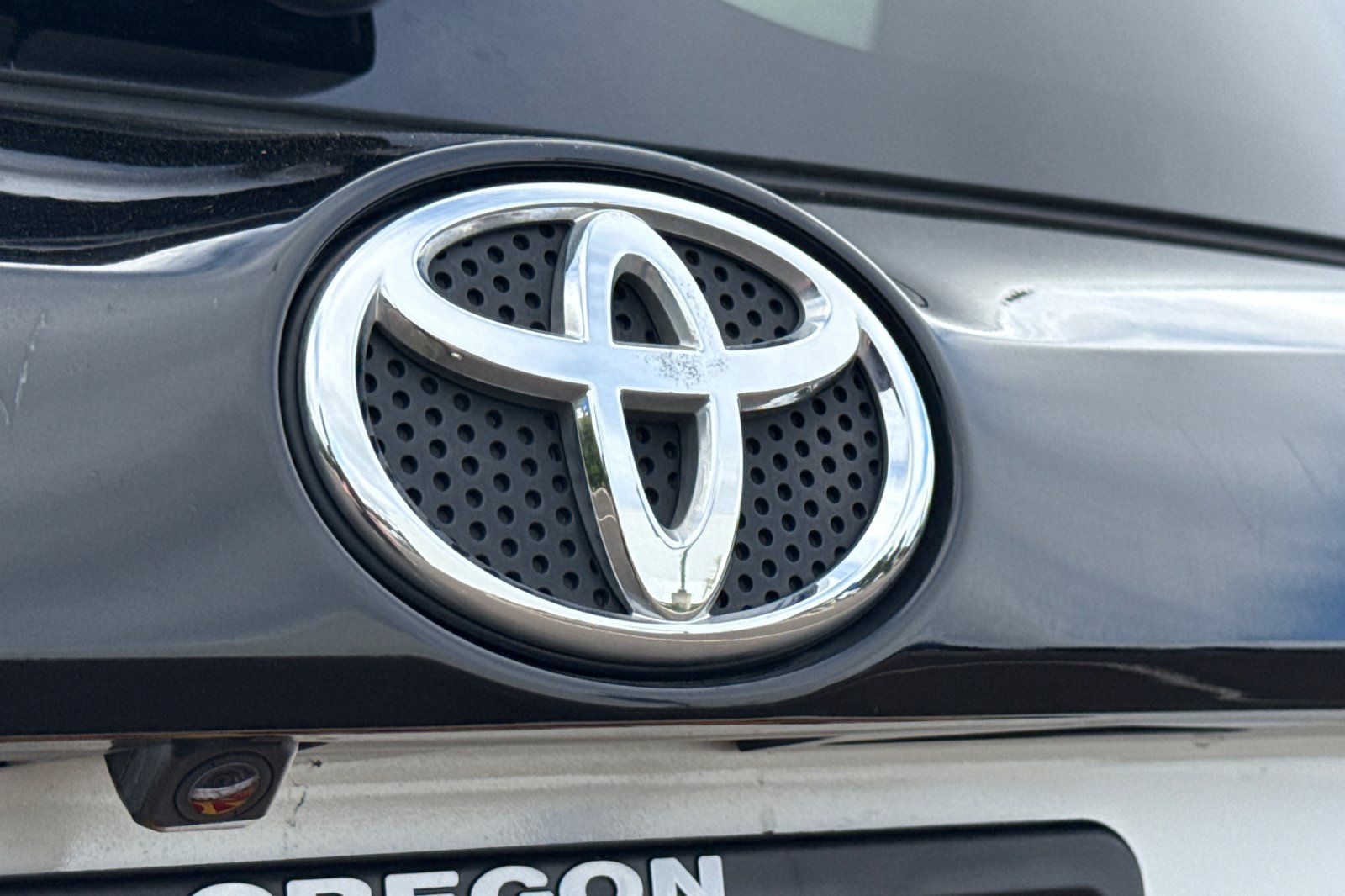 Used 2018 Toyota RAV4 Adventure FWD image 27