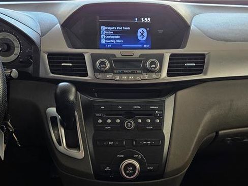 Used 2012 Honda Odyssey EX image 10