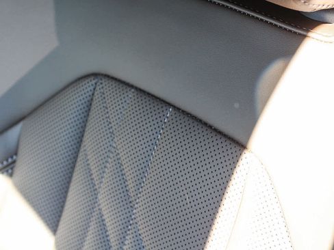 Used 2025 BMW X3 xDrive30i w/ Convenience Package image 24