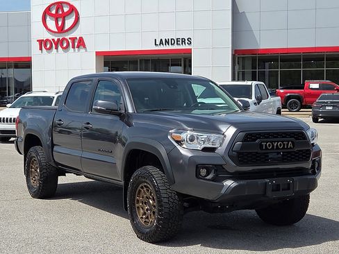 Used 2023 Toyota Tacoma 4x4 Double Cab w/ Trail Edition image 1