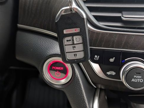 Certified 2022 Honda Accord Touring image 12