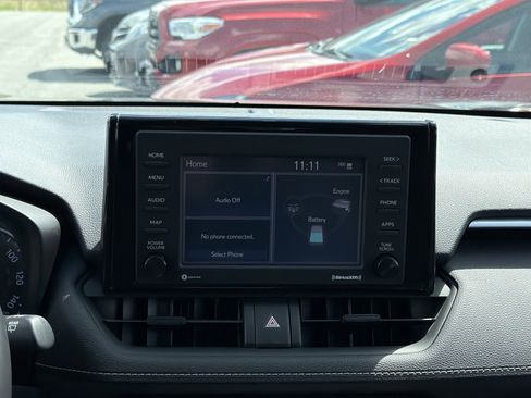 Certified 2020 Toyota RAV4 XLE w/ XLE Grade Weather Package AWD/4WD image 19