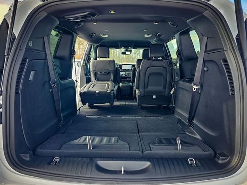New 2026 Chrysler Pacifica Select image 35