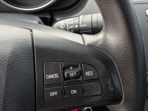 Used 2010 MAZDA MAZDA3 i Touring image 15